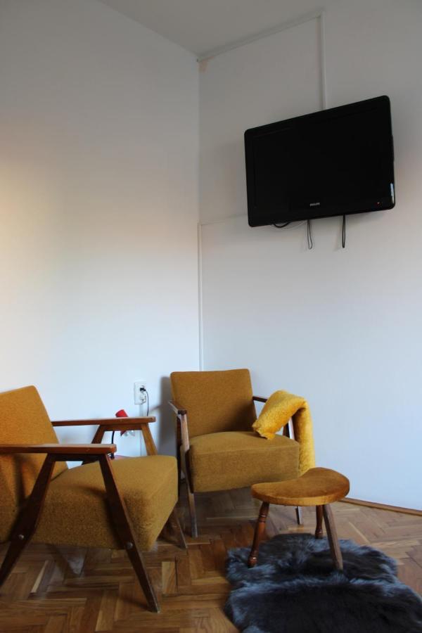 Studio Apartman Hinko Ðakovo エクステリア 写真