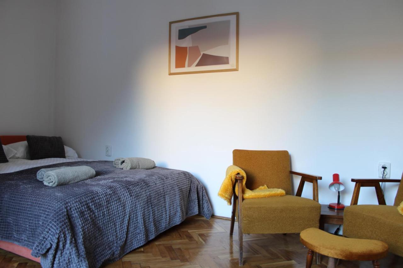 Studio Apartman Hinko Ðakovo エクステリア 写真